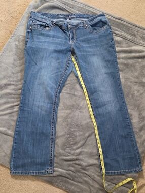 Rhythm In Blues Women's Medium Thick Stitch Boot-Cut Jeans Size 18